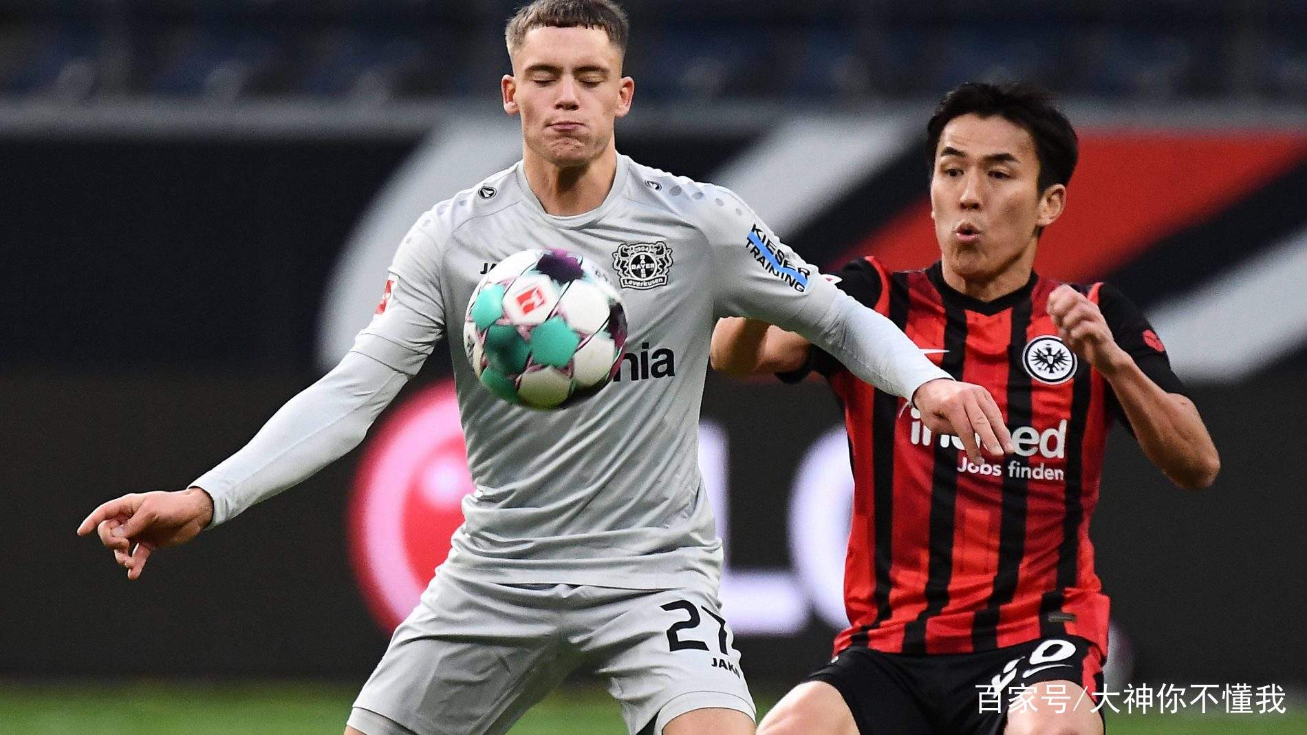 包含巴塞罗那前锋状态回勇，连续两场比赛破门的词条