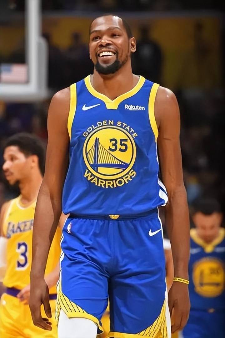 勇士队交易传闻不断,杜兰特或重返勇士效力 勇士队交易传闻不断,杜兰特或重返勇士效力