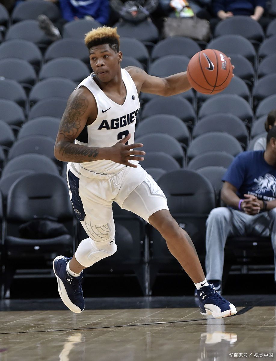 猛龙不敌爵士,米切尔闪耀砍下分 猛龙不敌爵士,米切尔闪耀砍下分