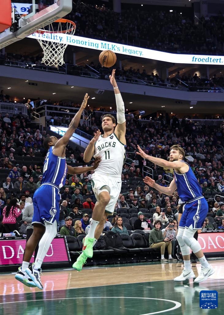 包含雄鹿全队火力发威击败开拓者,安特托昆博霸气之战的词条 包含雄鹿全队火力发威击败开拓者,安特托昆博霸气之战的词条