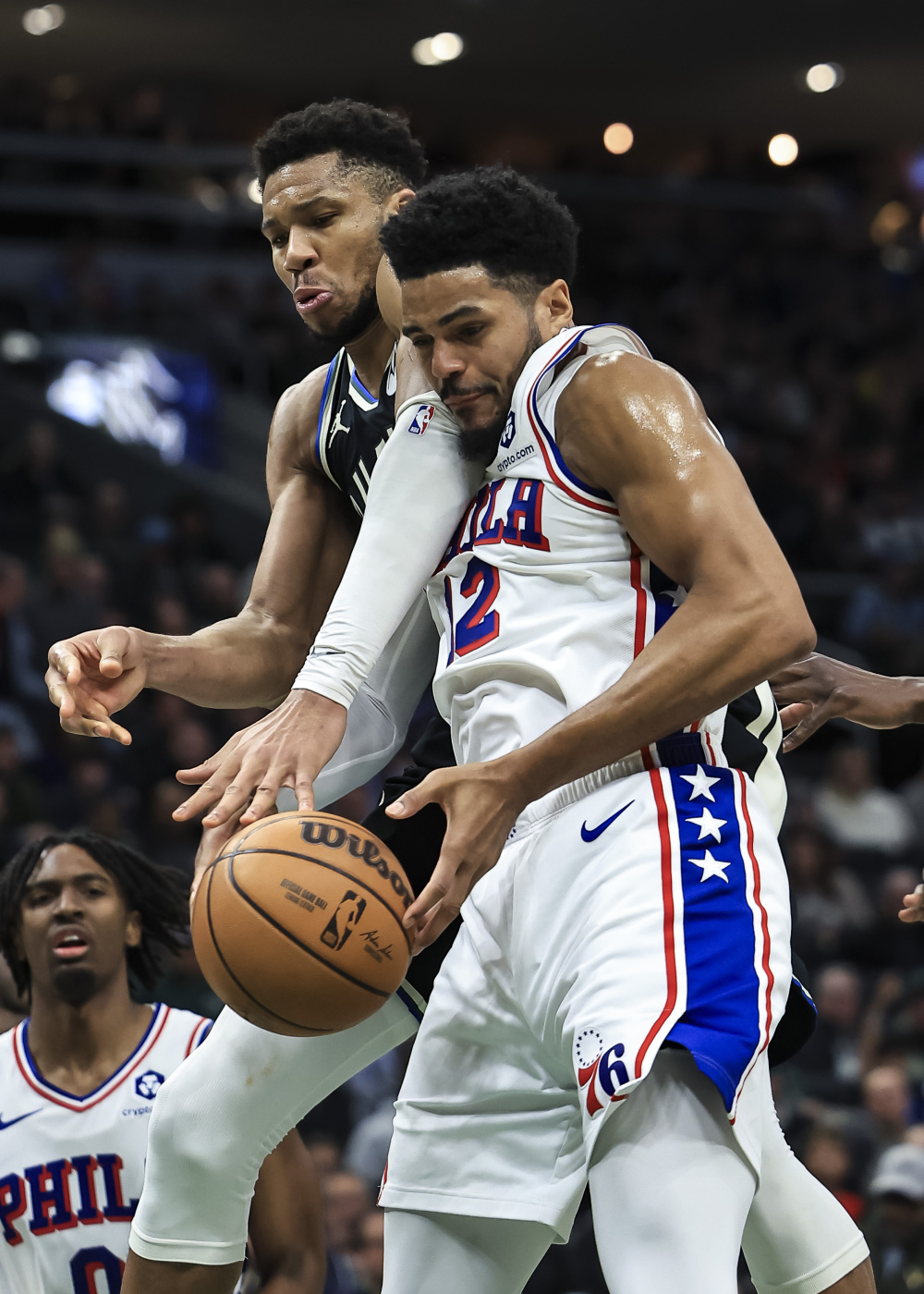 包含雄鹿全队火力发威击败开拓者,安特托昆博霸气之战的词条 包含雄鹿全队火力发威击败开拓者,安特托昆博霸气之战的词条