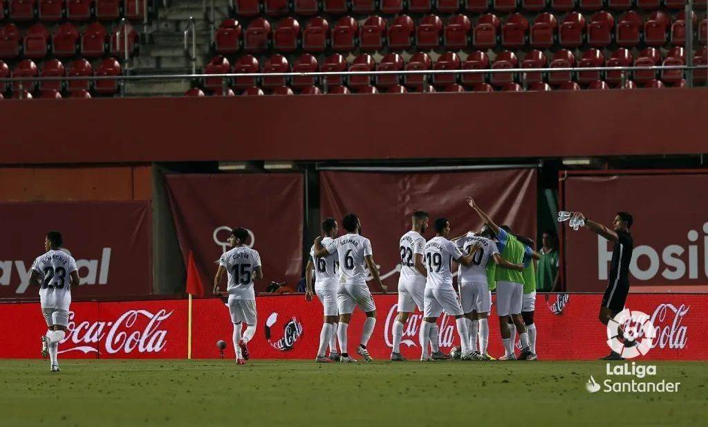 格拉纳达主场逆转对手,迎来胜利 格拉纳达主场逆转对手,迎来胜利