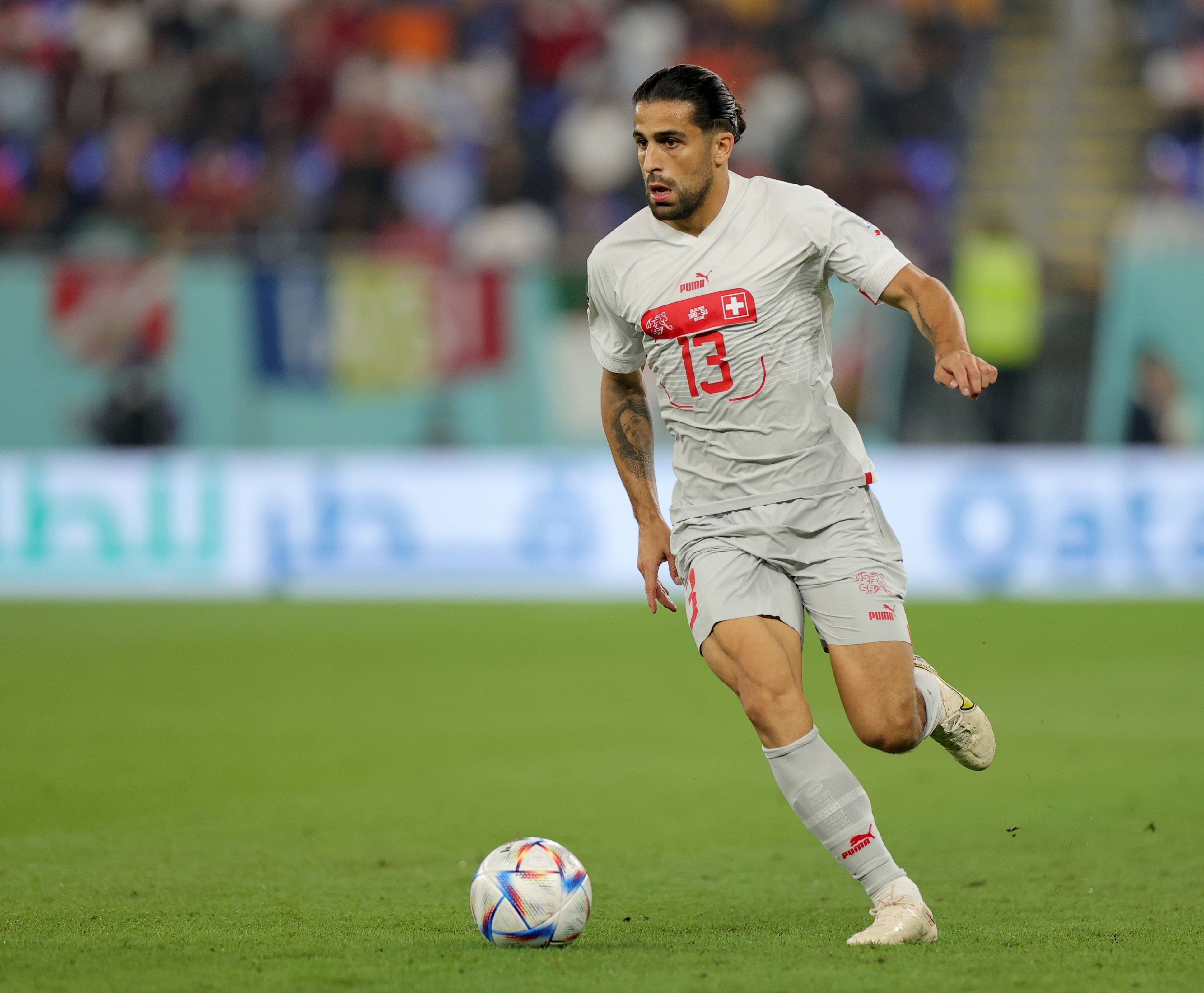 意大利顶尖球队迎战强劲对手，胜负难料的简单介绍