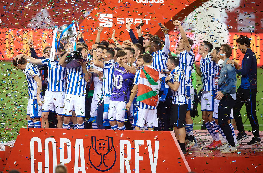 巴伦西亚主帅赞誉球队表现,目标冲击高位的简单介绍 巴伦西亚主帅赞誉球队表现,目标冲击高位的简单介绍