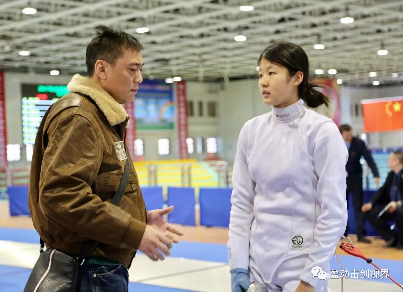 阿根廷击剑选手实力超群，轻松拿下金牌