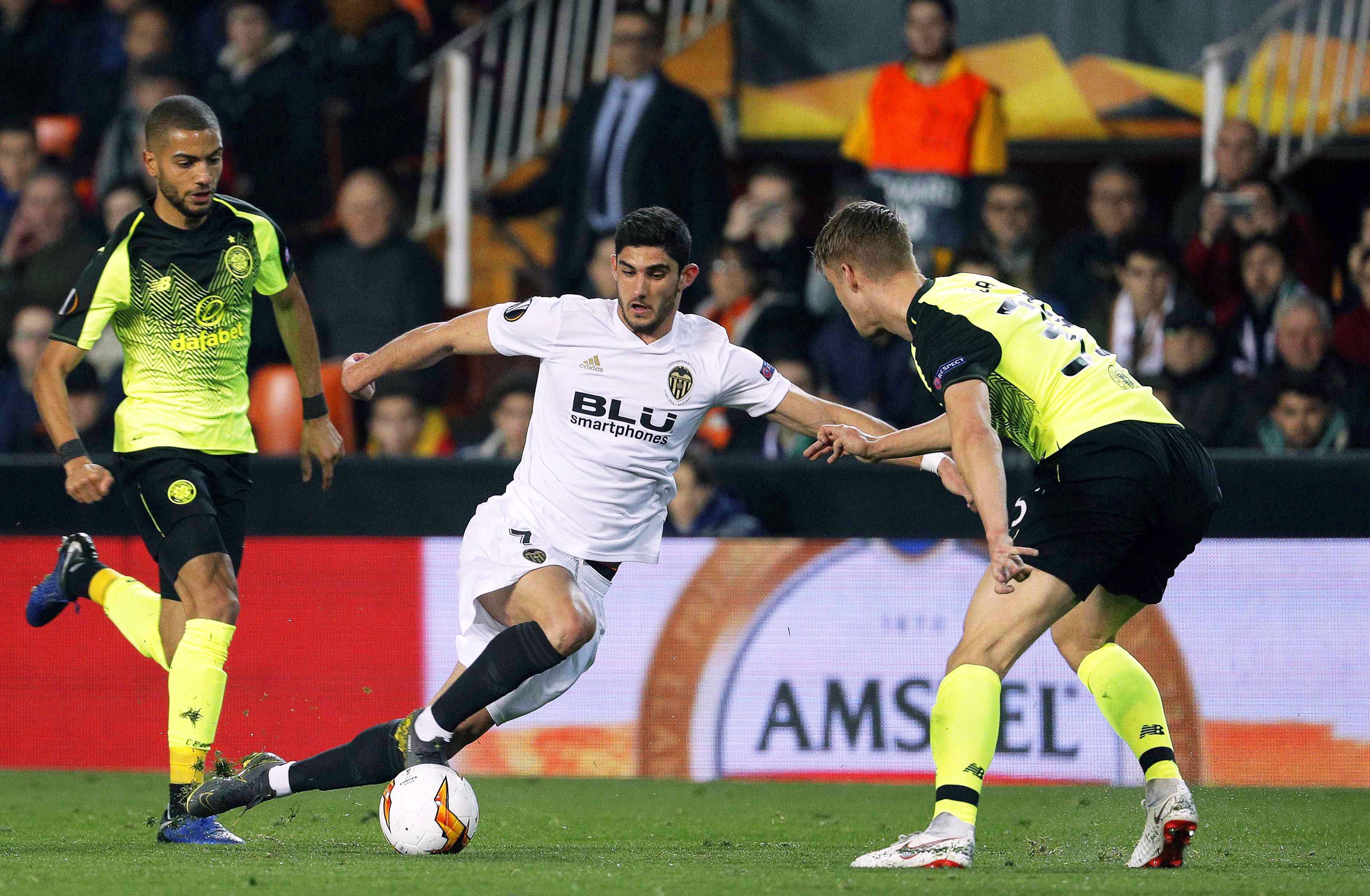 关于比利亚雷亚尔客场惨败,陷入保级泥潭的信息 关于比利亚雷亚尔客场惨败,陷入保级泥潭的信息