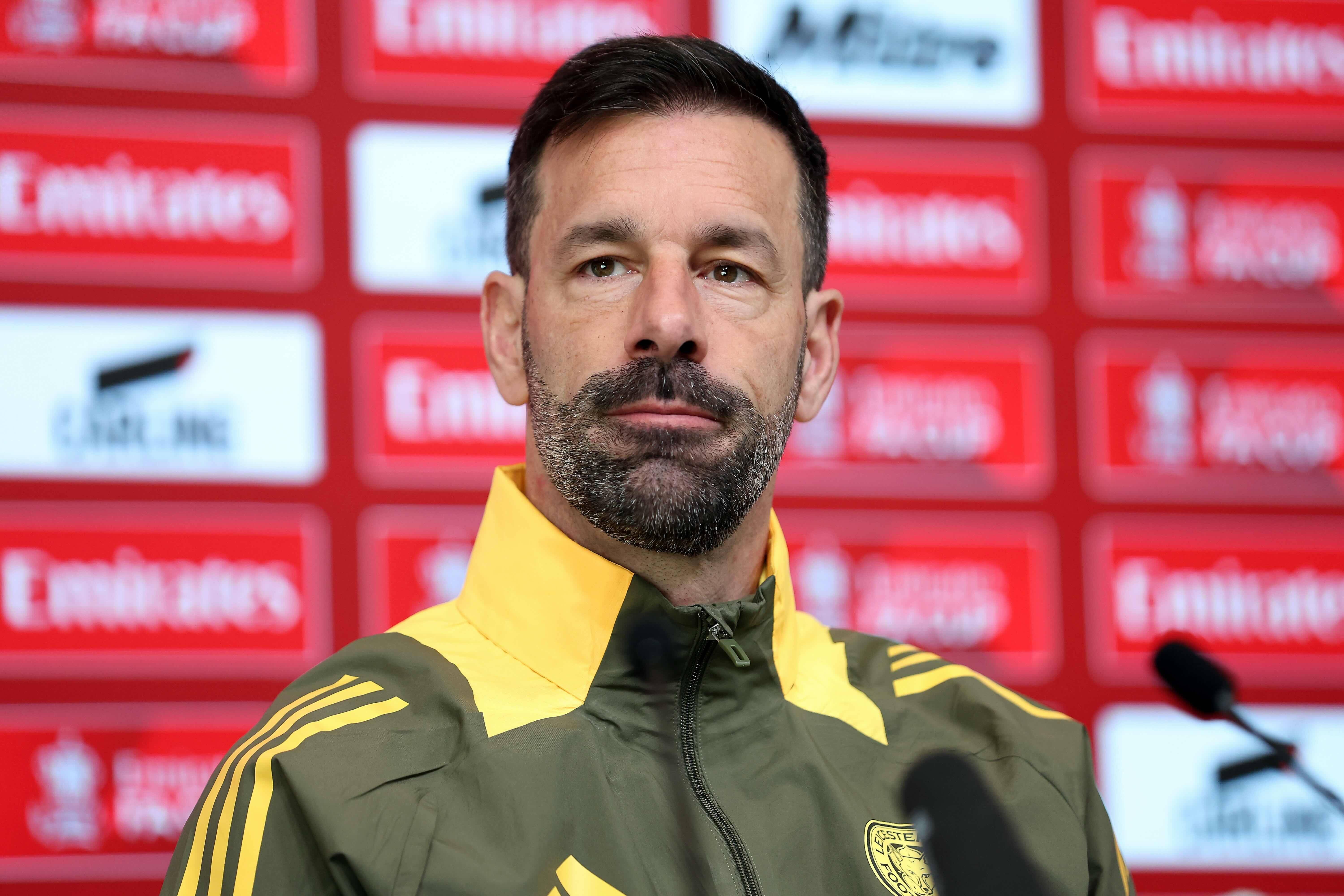 关于南安普顿主场不敌,保级形势严峻的信息 关于南安普顿主场不敌,保级形势严峻的信息