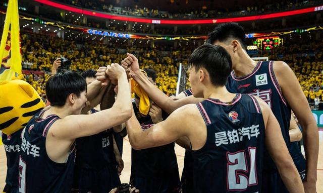 四川欲战广东，主场引爆实力对决