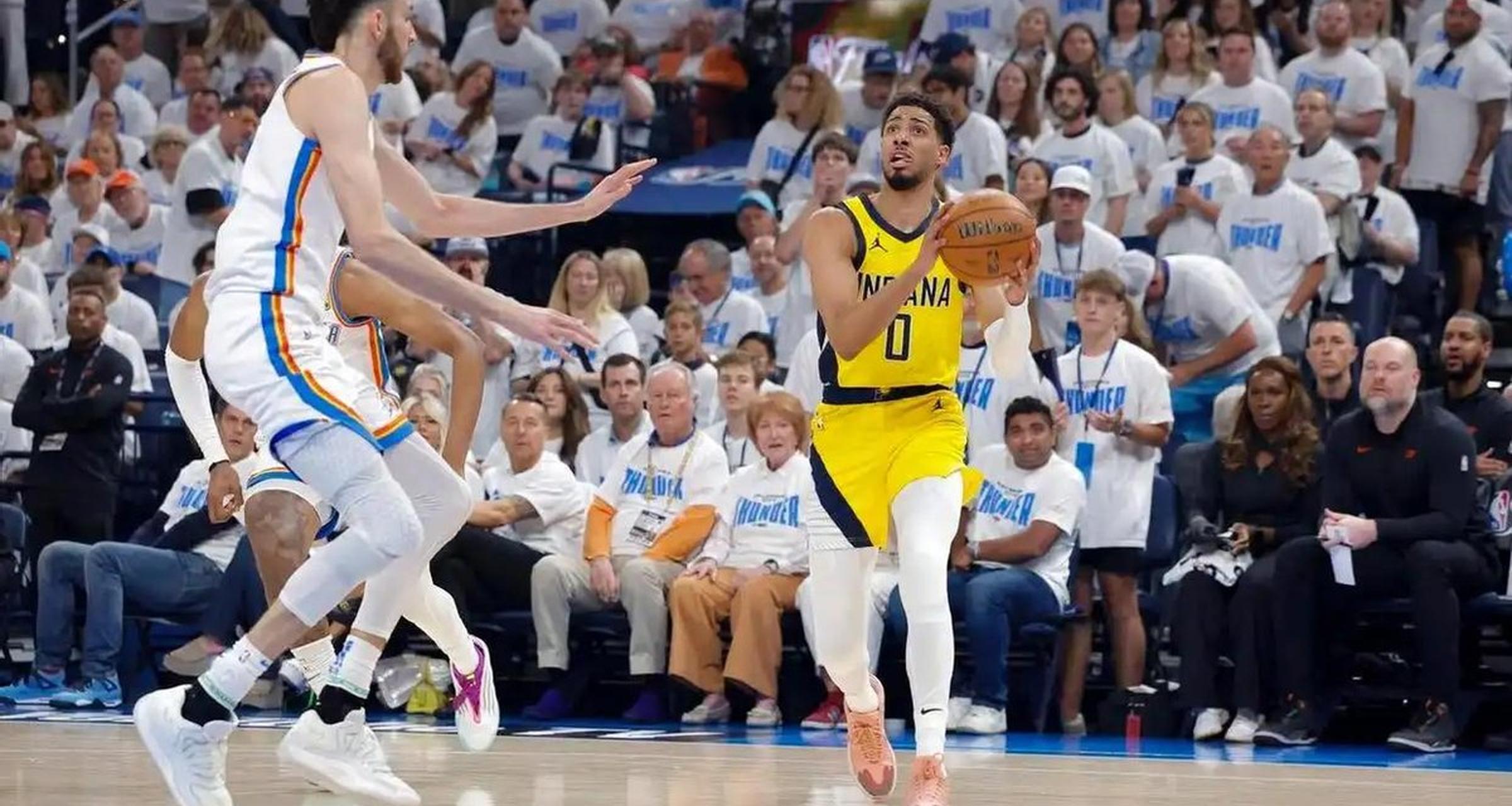 步行者客场击败爵士,豪取六连胜 步行者客场击败爵士,豪取六连胜