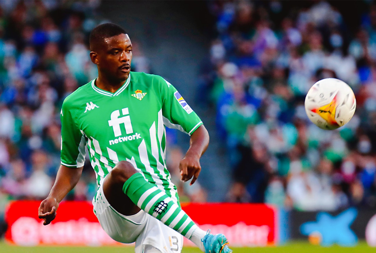 格拉斯哥流浪客战那不勒斯，实力相当的简单介绍