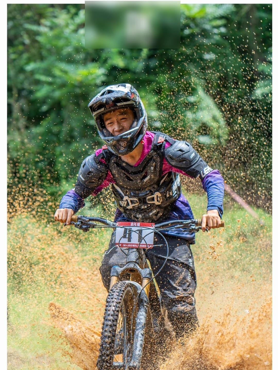 自行车男子个人追逐赛：韦健飙速夺冠的简单介绍