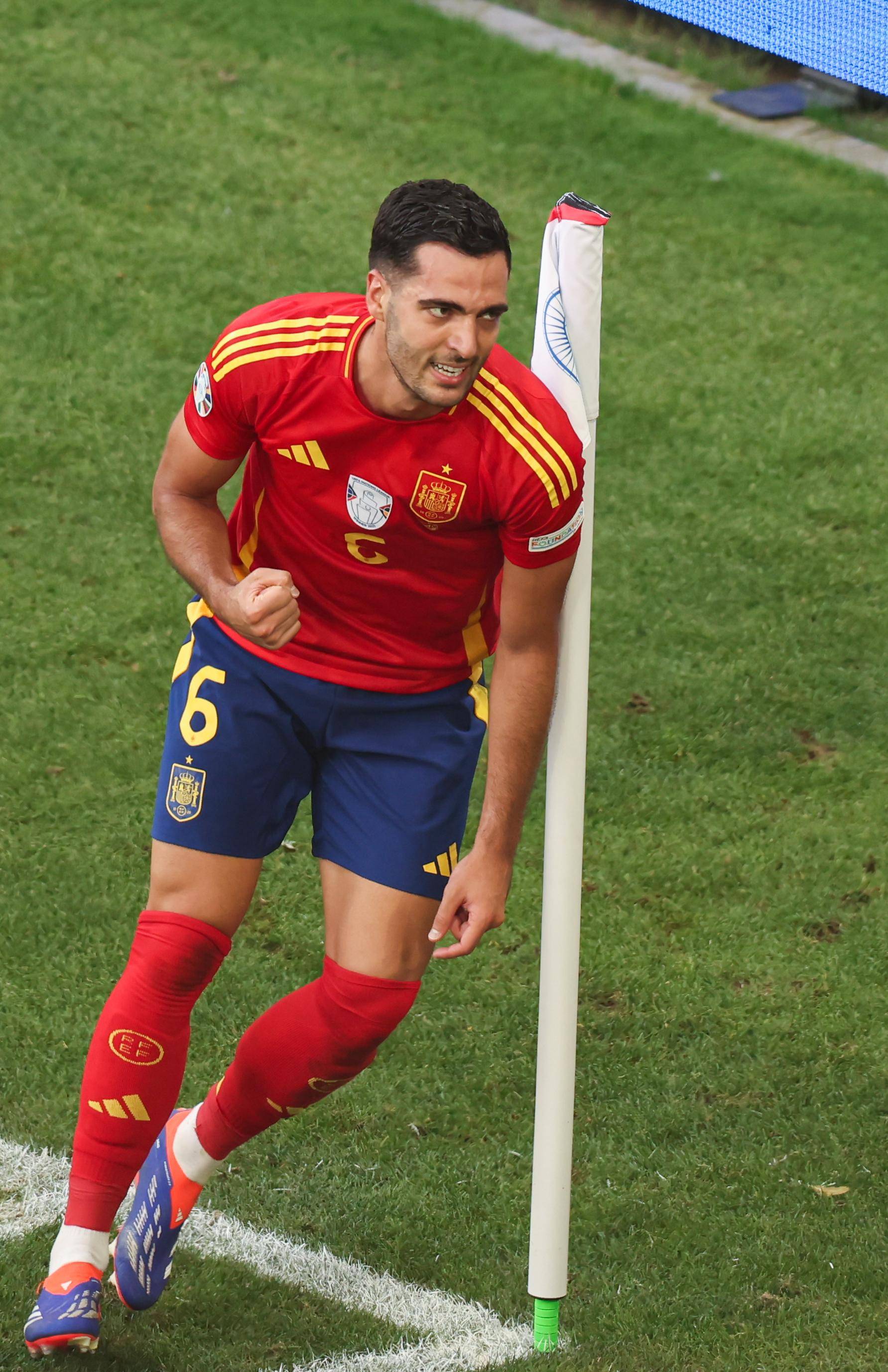 西班牙0-0瑞士,未能取胜 西班牙0-0瑞士,未能取胜