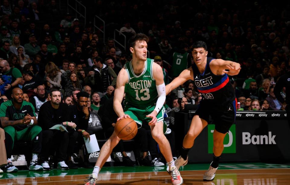 九游娱乐官方-凯尔特人球员沃克进入休息状态