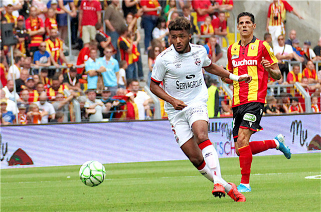 甘冈客场逆袭,同法甲大佬打平比分 甘冈客场逆袭,同法甲大佬打平比分