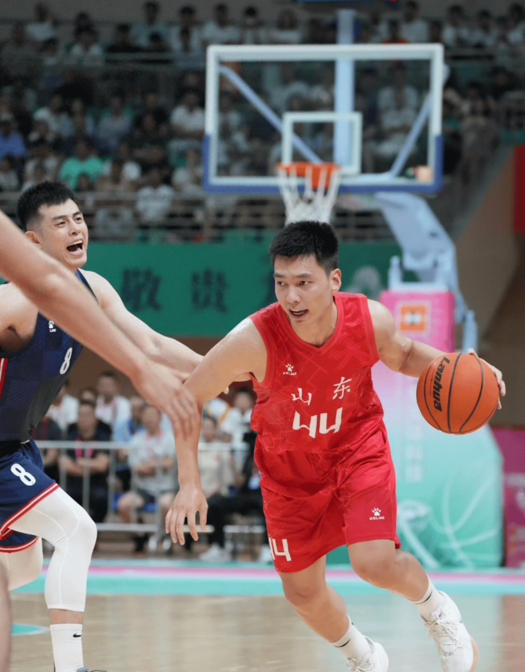 山东队力克掘金，陶汉林点燃赛场