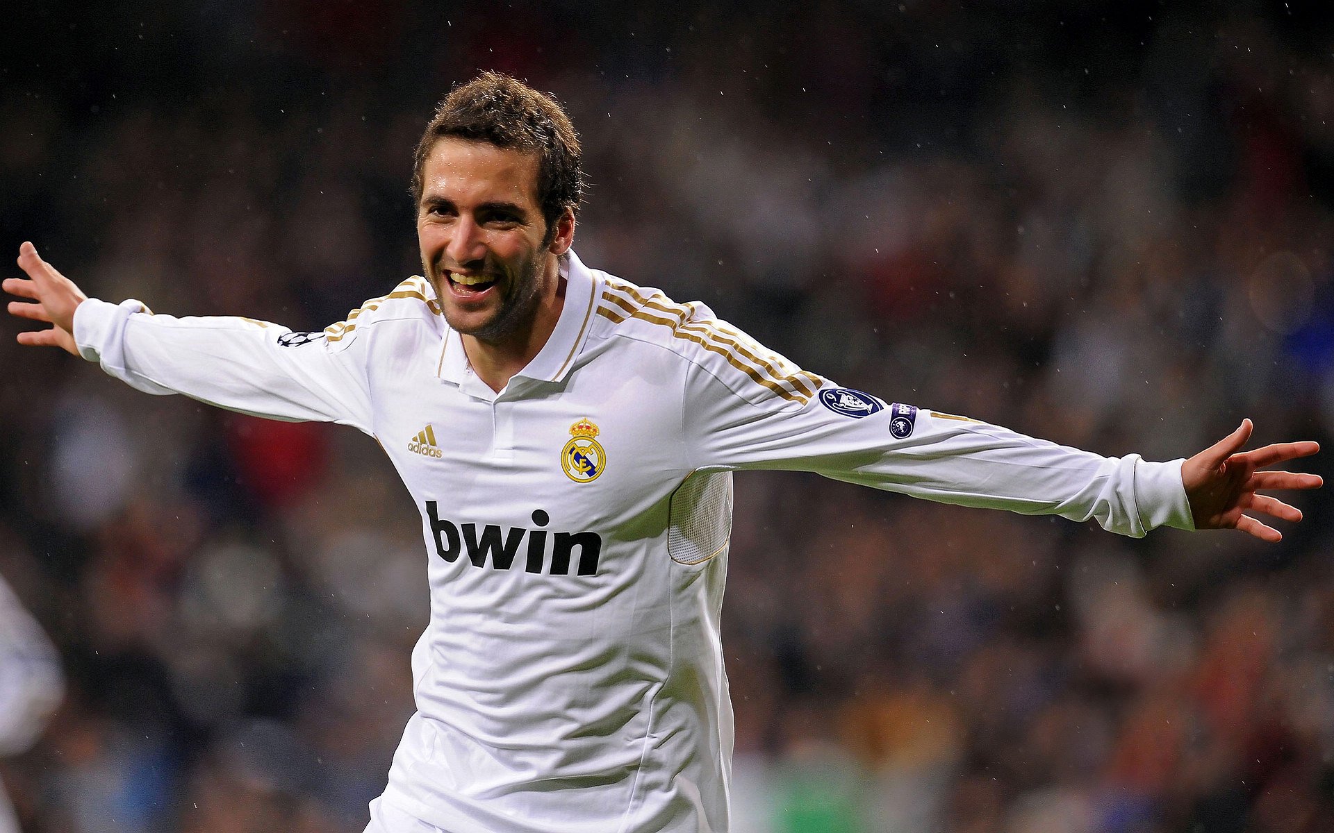 九游娱乐网站-天神的决断，卡瓦哈尔硬仗之王，哥斯达黎加踏平安哥拉